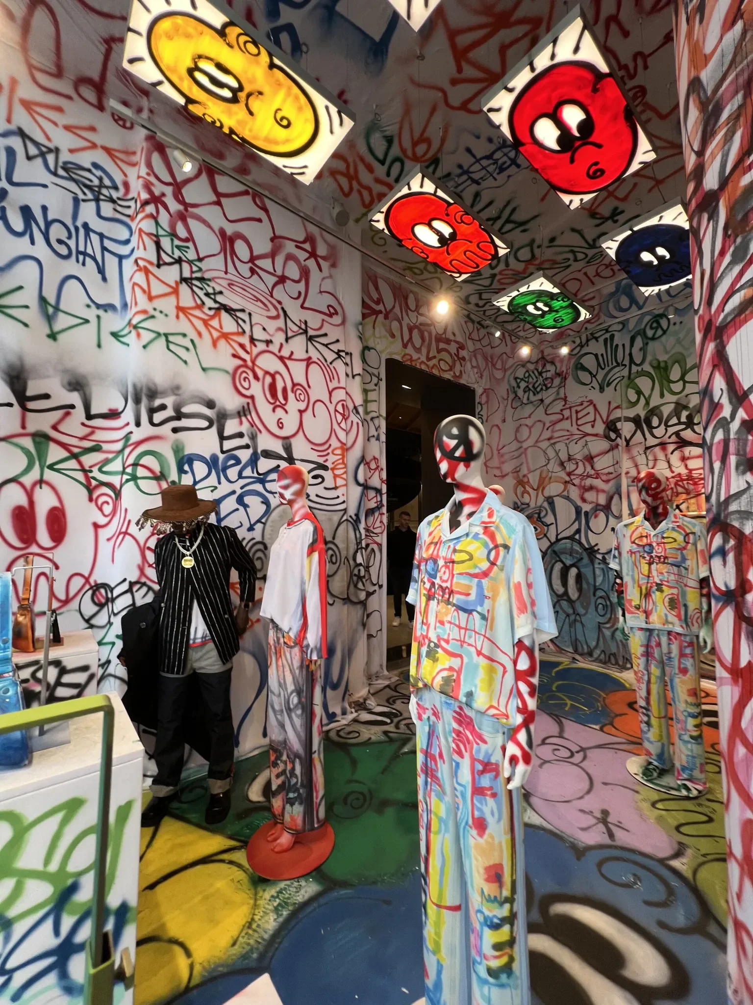diesel_samurai_farai_fw25_milan_store_02