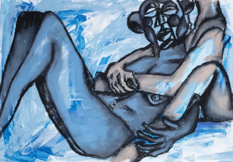 Soft embrace (blue hold)